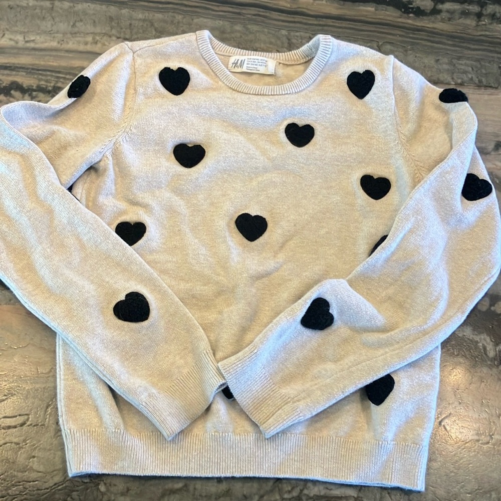 H&M kids sweater (sz 8-10)